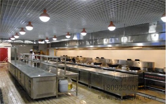 廚房設備  廚房設備